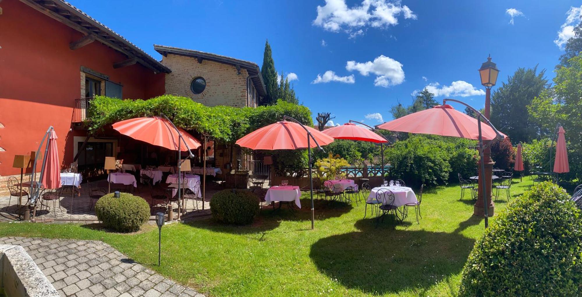 Les Jardins De La Tour Hotell Châtillon-sur-Chalaronne Eksteriør bilde